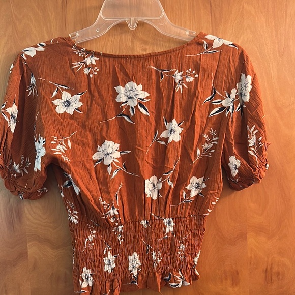 Forever 21 Rust Floral Blouse - Picture 3 of 3